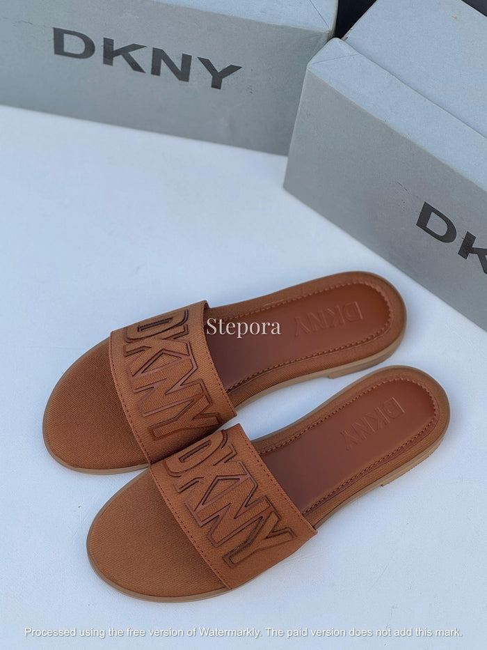 Embossed Bold Letter Canvas Slides – Women’s Casual Flat Sandals