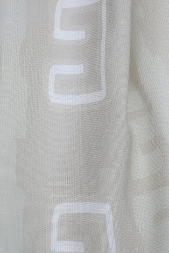 Putty / 18" x 18" Showroom Sample / Cotton Linen Blend | Drapery & Pillows