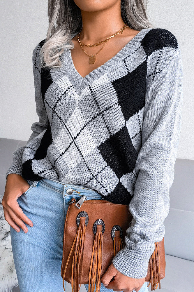 Argyle V-Neck Knit Pullover Sweater