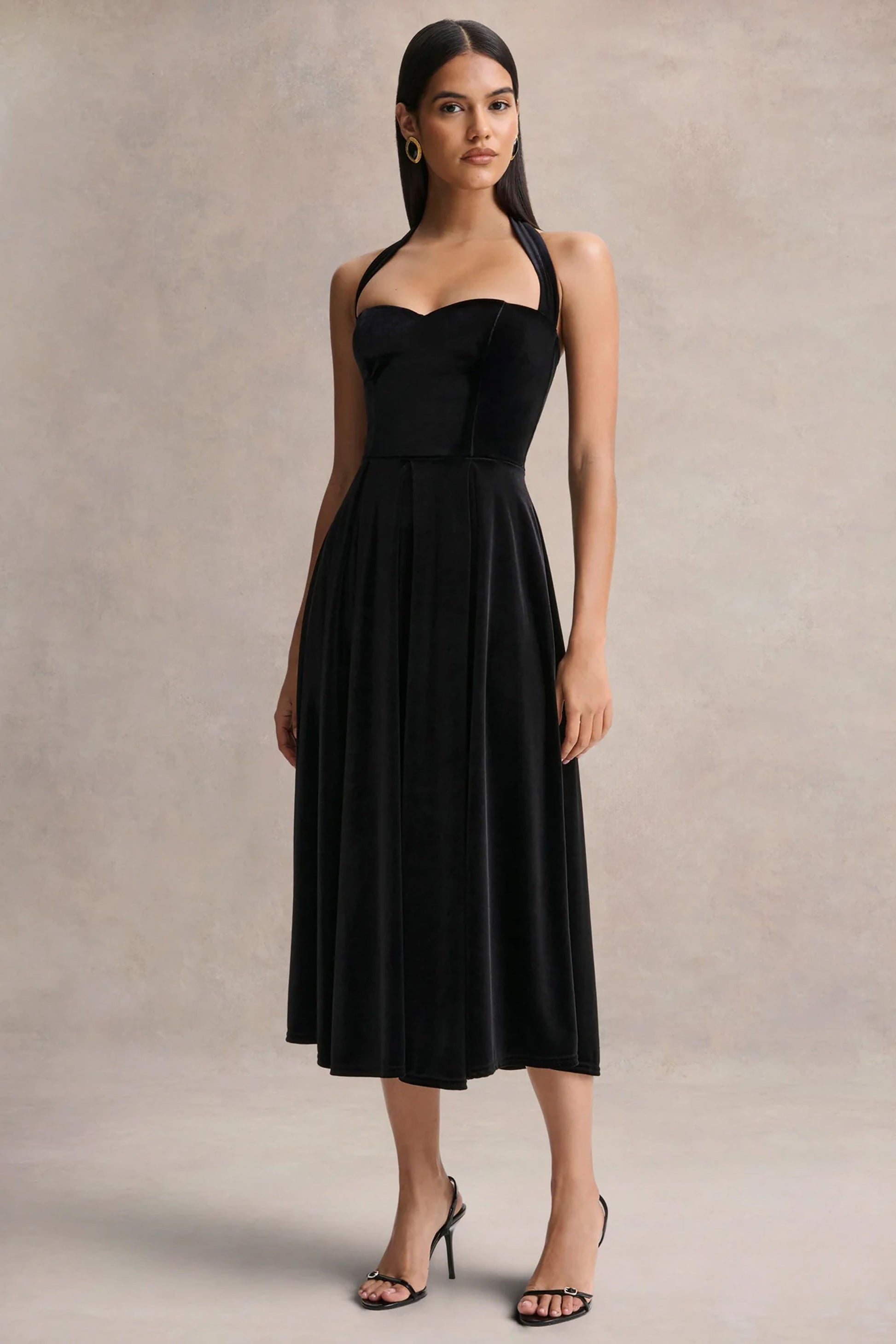 Esmeray | Black Velvet Sweetheart-Neck Midi Dress