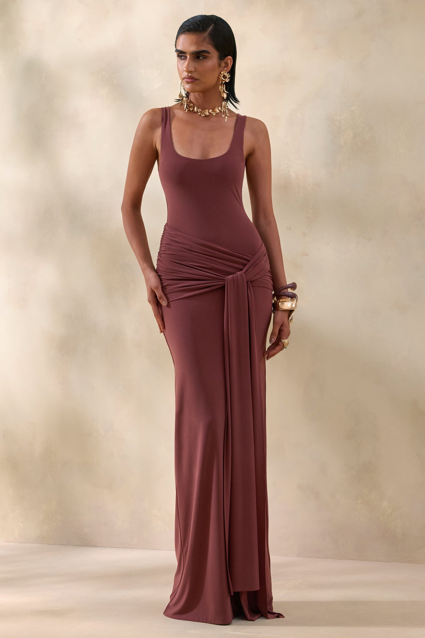 Lienna | Brown Scoop-Neck Maxi Dress With Gathered-Detail And Sash