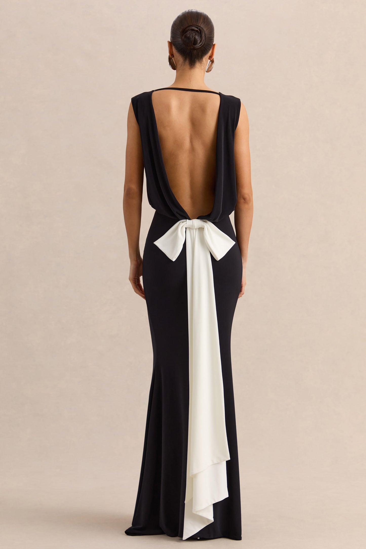 Elicette | Black Round-Neck Maxi Dress With Open-Back And Bow-Detail