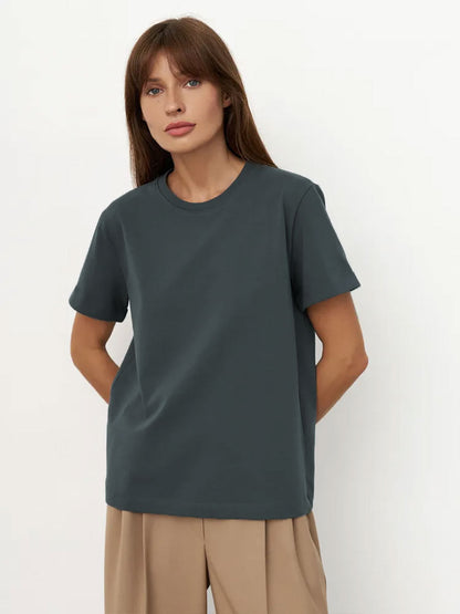 Minimalist Casual Solid Crew Neck T-shirt